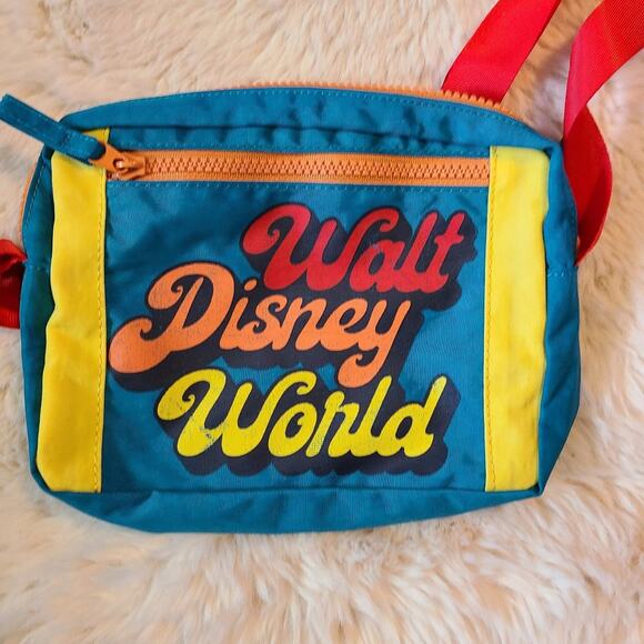 Disney Parks Retro Castle crossbody bag - Picture 3 of 5